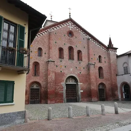 Cozy House In A Secret Garden! * Milan